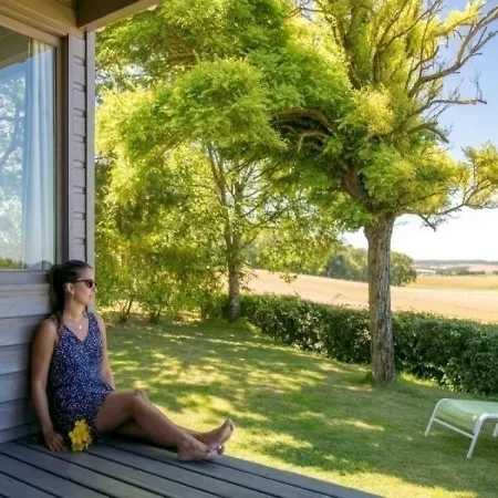 House Les Chalets Des Mousquetaires
