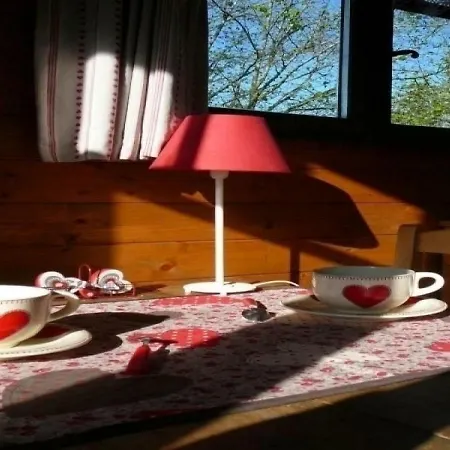 Dom wakacyjny House Les Chalets Des Mousquetaires Mirepoix (Ariege)